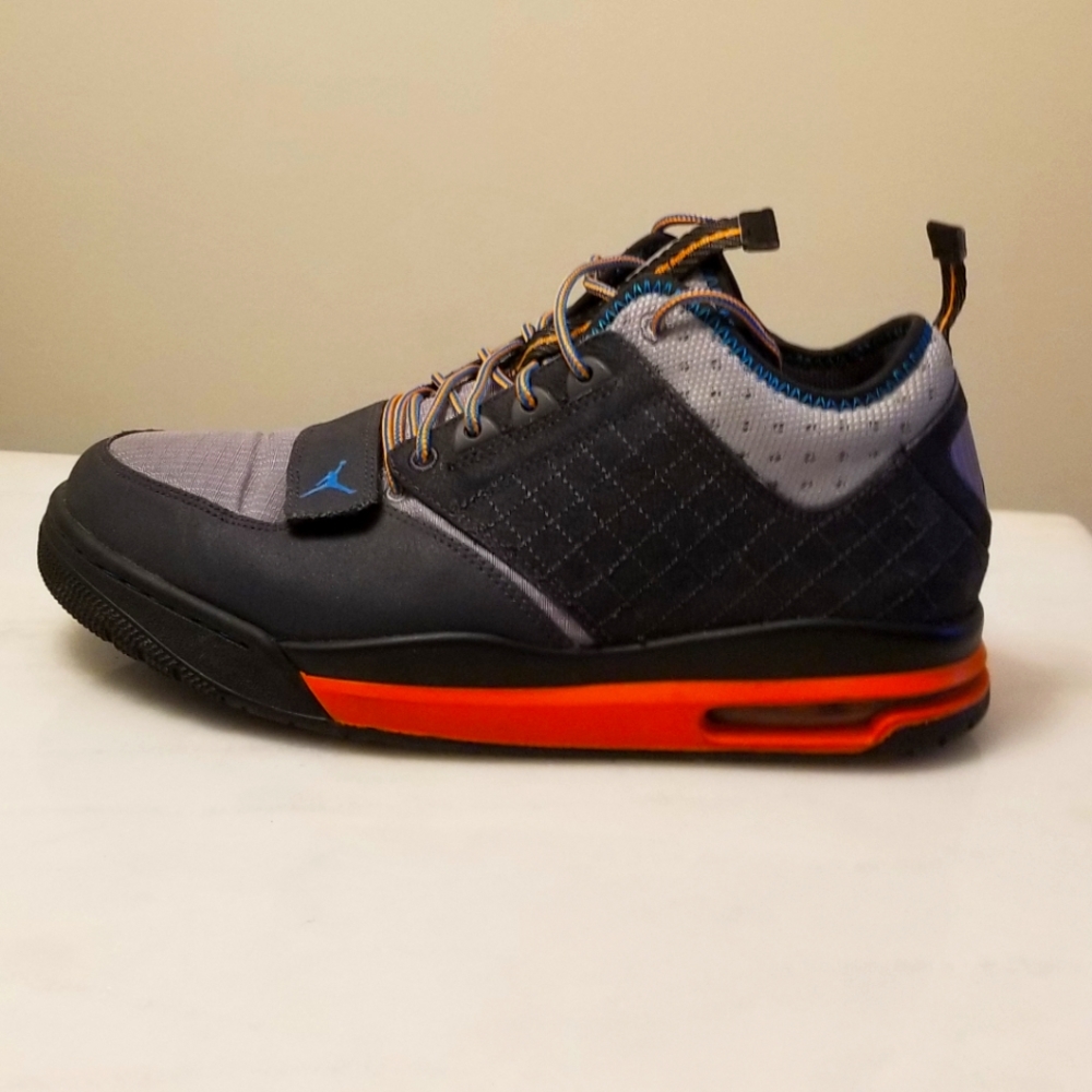 Jordan B2B Sneaker